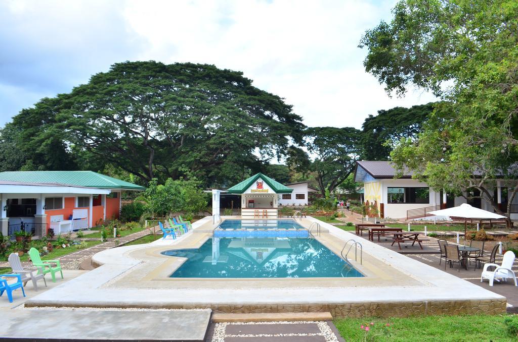 Ponce De Leon Garden Resort Powered By Aston Puerto Princesa Buitenkant foto