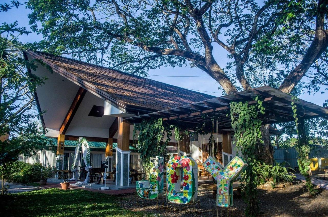 Ponce De Leon Garden Resort Powered By Aston Puerto Princesa Buitenkant foto