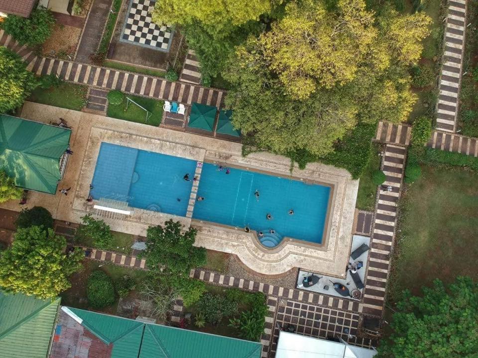 Ponce De Leon Garden Resort Powered By Aston Puerto Princesa Buitenkant foto