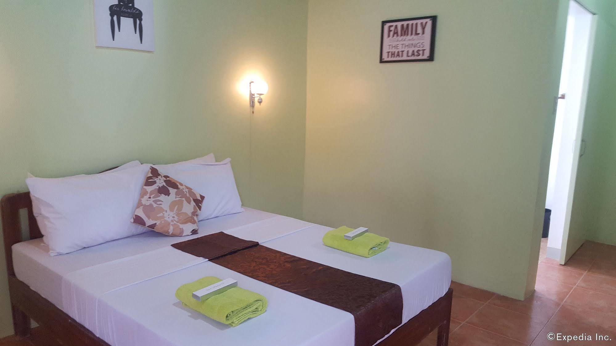 Ponce De Leon Garden Resort Powered By Aston Puerto Princesa Buitenkant foto